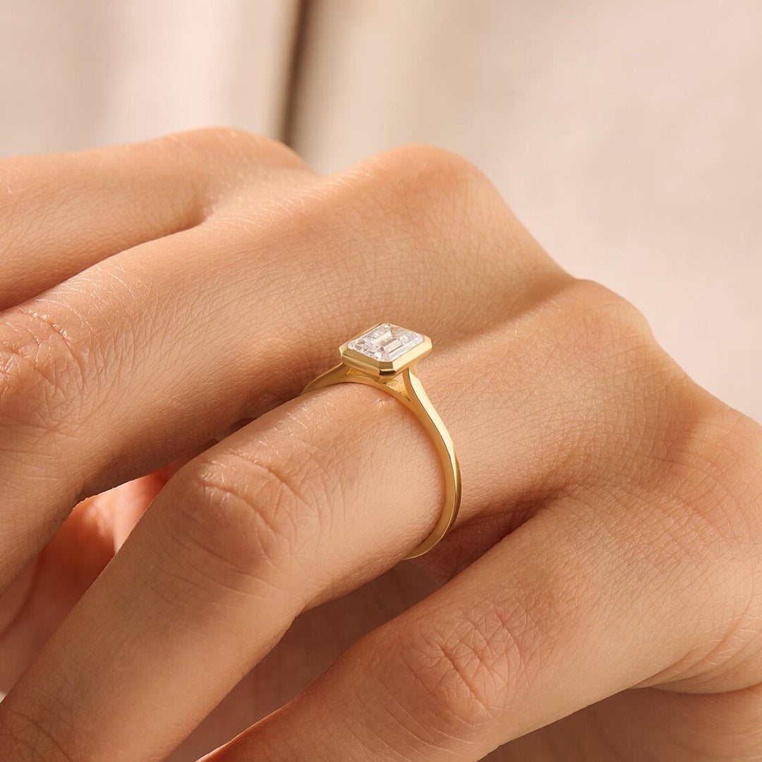 Emerald Cut Moissanite Engagement Rings