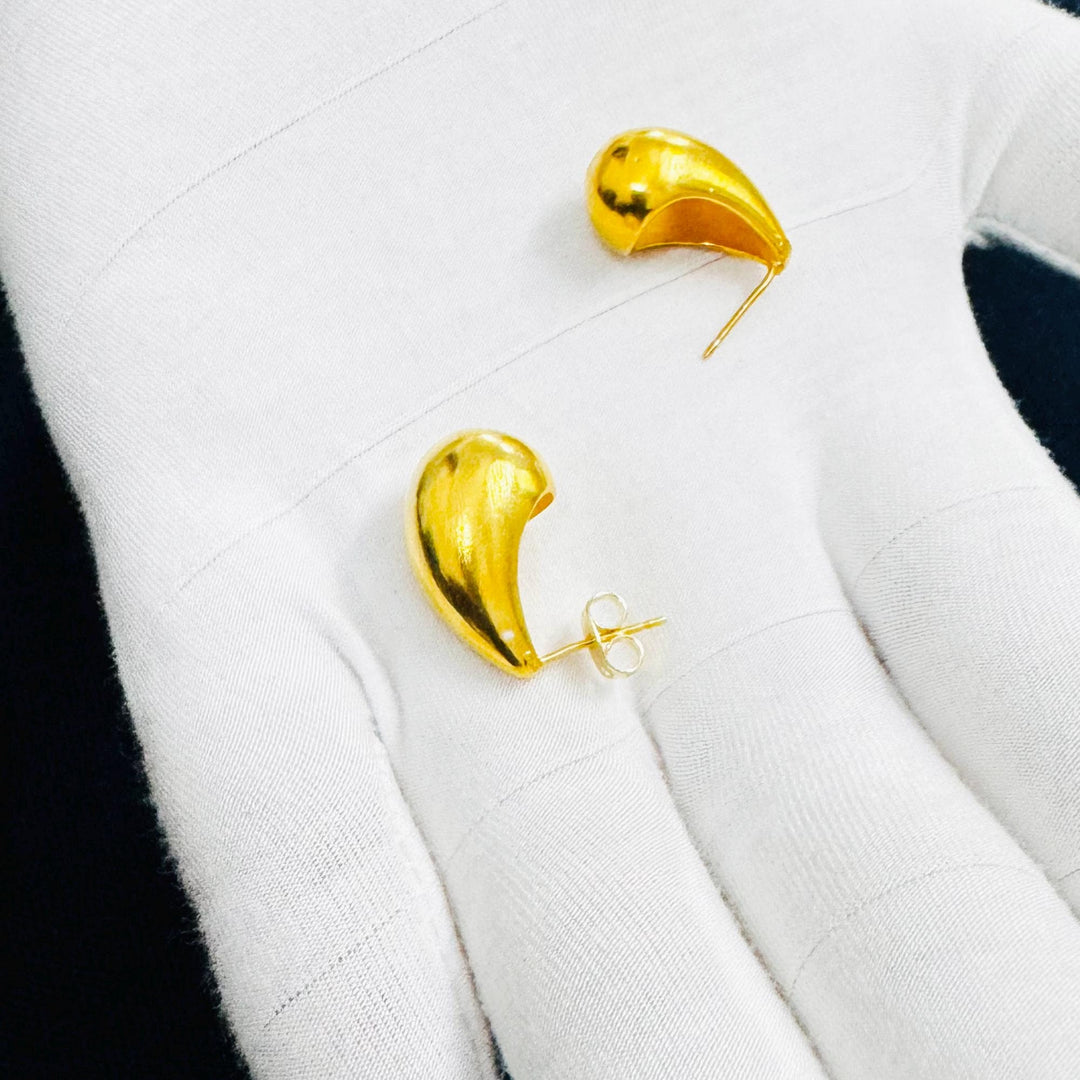 14K Gold Chunky Dome Hoop Earring, Chunky Teardrop Earring, 18K gold plated, Tiny Gold Chunky Stud Hoop Earring, Bottega Drop Earring