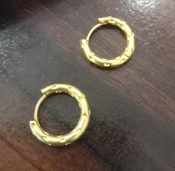 14K Gold Thin Gold Classic Hoop Earrings, Threader Hoop Earrings  Hammered or Smooth Earring, Thin Hoop Earring, Gold Heart Hoop Earrings