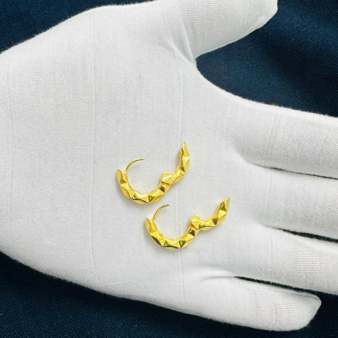 14K Gold  Small Hoop Earrings, Dainty Sterling Silver Hoop Earring, Thick 14k Gold Hoop Earring, Medium Minimal Hoop Earring, Huggie Earring