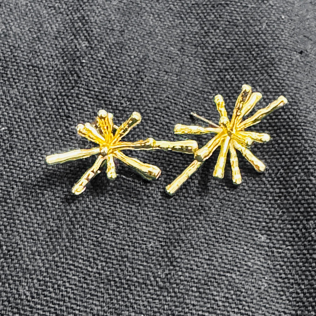 14K Gold Plated Tiny CZ Star Shaped Stud Earring, Sparkle Star Stud Earrings, Celestial Helix Earlobe Earring, Conch Cartilage Stud Earring