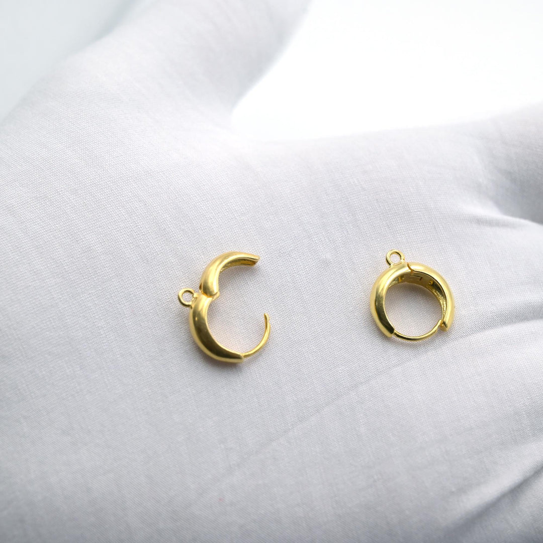 Gold Hoop Earrings Small Hoop Earrings Chunky Hoop Earrings Statement Earrings Small Chunky Hoops Gold Hoops Gold Earrings Gift for Her