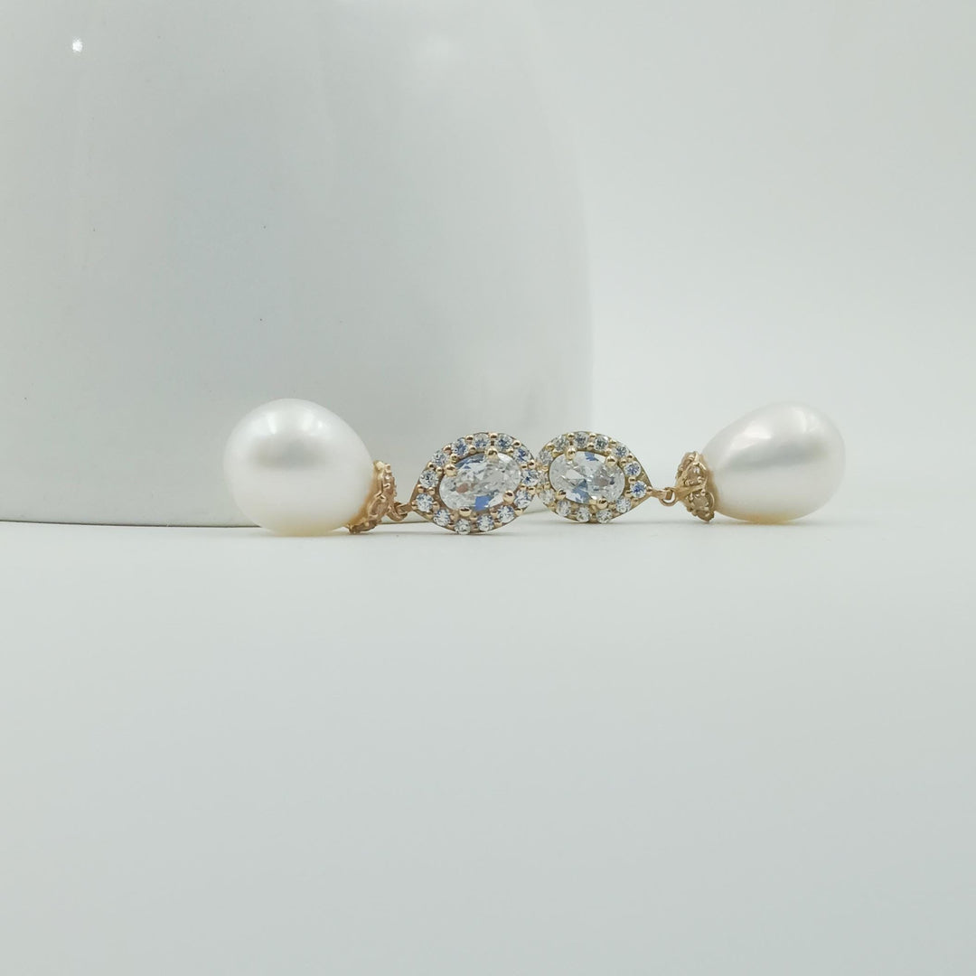 14K Solid Gold  Pearl Earring Fresh Water Pearl Earring Hoop Pearl Earring Bridesmaid Gifts Anniversary Gift Pearl Dangle Earring