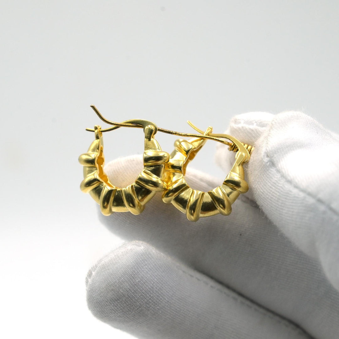 14K Gold Scalloped Shrimp Earrings, Classic Shrimp Hoop Earrings Real Gold Classic Statement Hoops, Chunky Earrings, Handmade Jewelry
