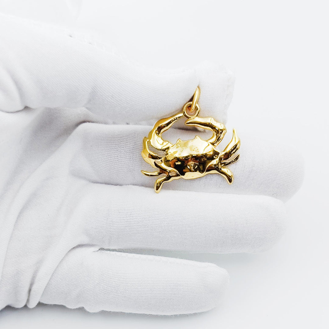 14K Gold Crab Pendant, Dainty Crab Charm Pendant, Animal Carb Charm Pendant, Garnet Crab Pendant, Ocean Pendant, Dainty Animal Pendant