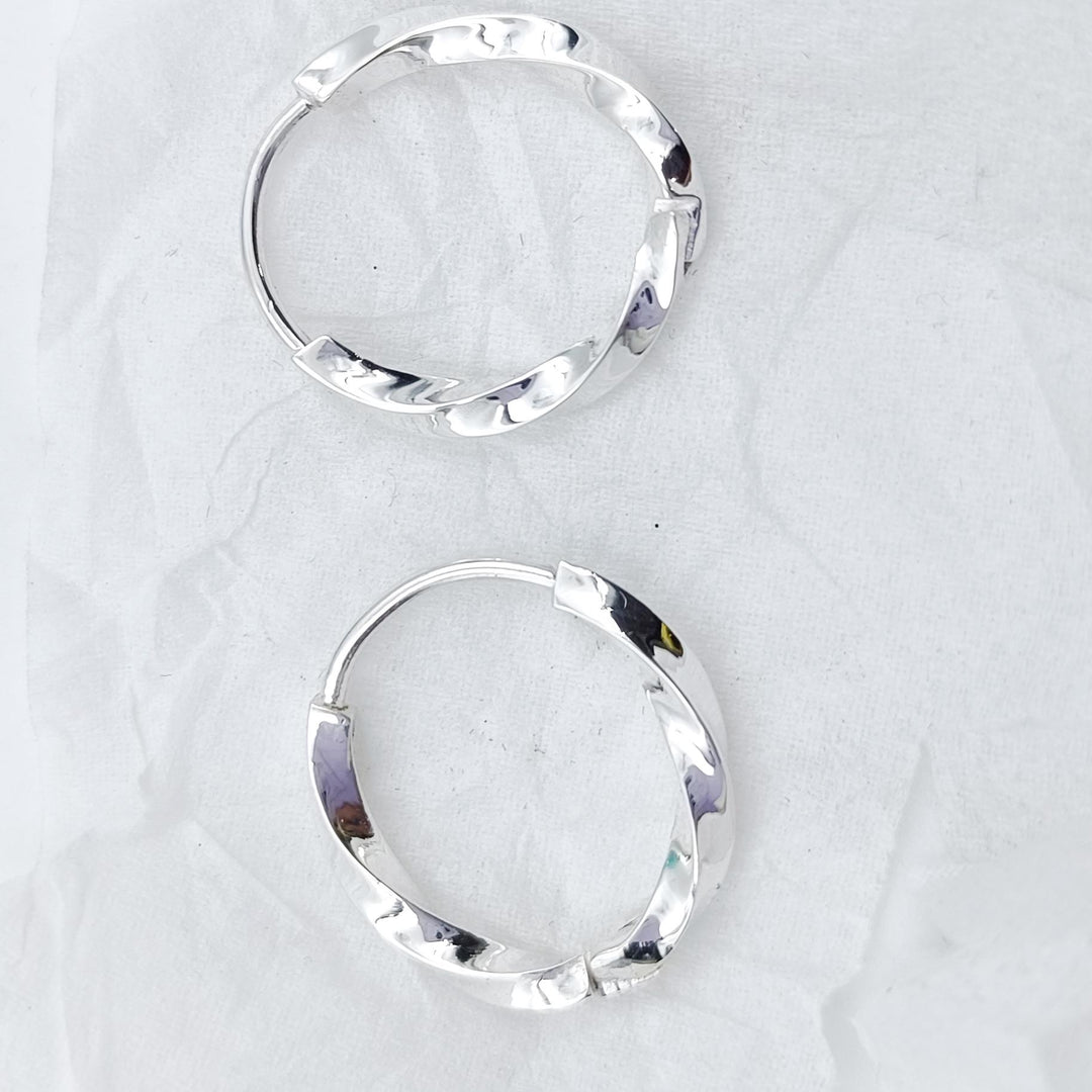 925 Sterling Silver Oval Hoop Earring, Teardrop Hoop Earring, Teardrop Huggie Earring, Chunky Tapered Statement Earring, Plain Hoop Earring