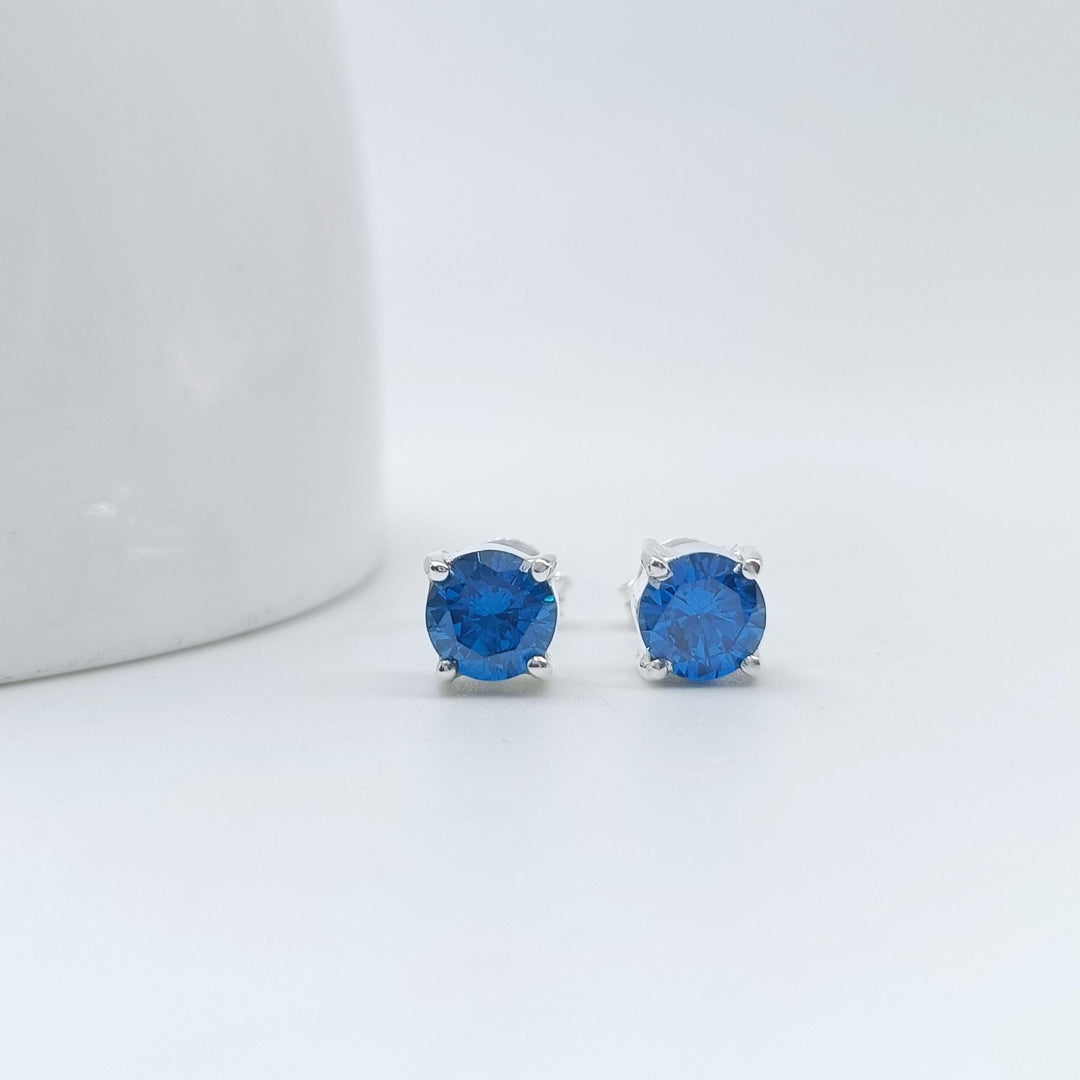 14K Gold Natural Round Brilliant Cut Swiss Blue Topaz Black Rhodium Stud Earrings Blue Topaz Earrings, blue Earrings, Minimalist Earrings