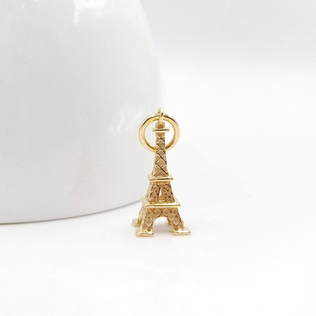14K Gold Paris Eiffel Tower Pendant, Eiffel tower charm pendant, Gold Eiffel Tower Pendant, Paris Charm Pendant, Dainty Eiffel Tower Pendant