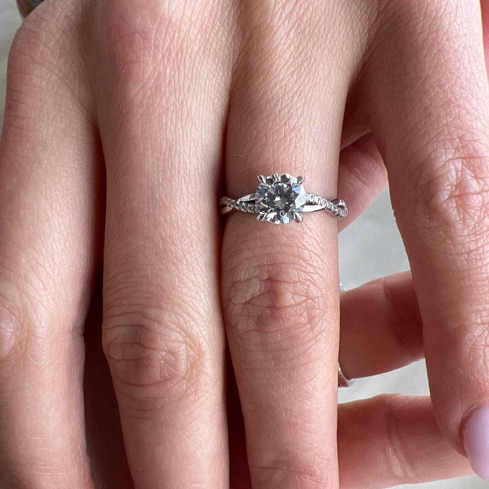 Petite Twist Moissanite Engagement Ring, Unique Sustainable Moissanite Ring for Women, 14k Gold Twisted Vine Ring, Promise Ring