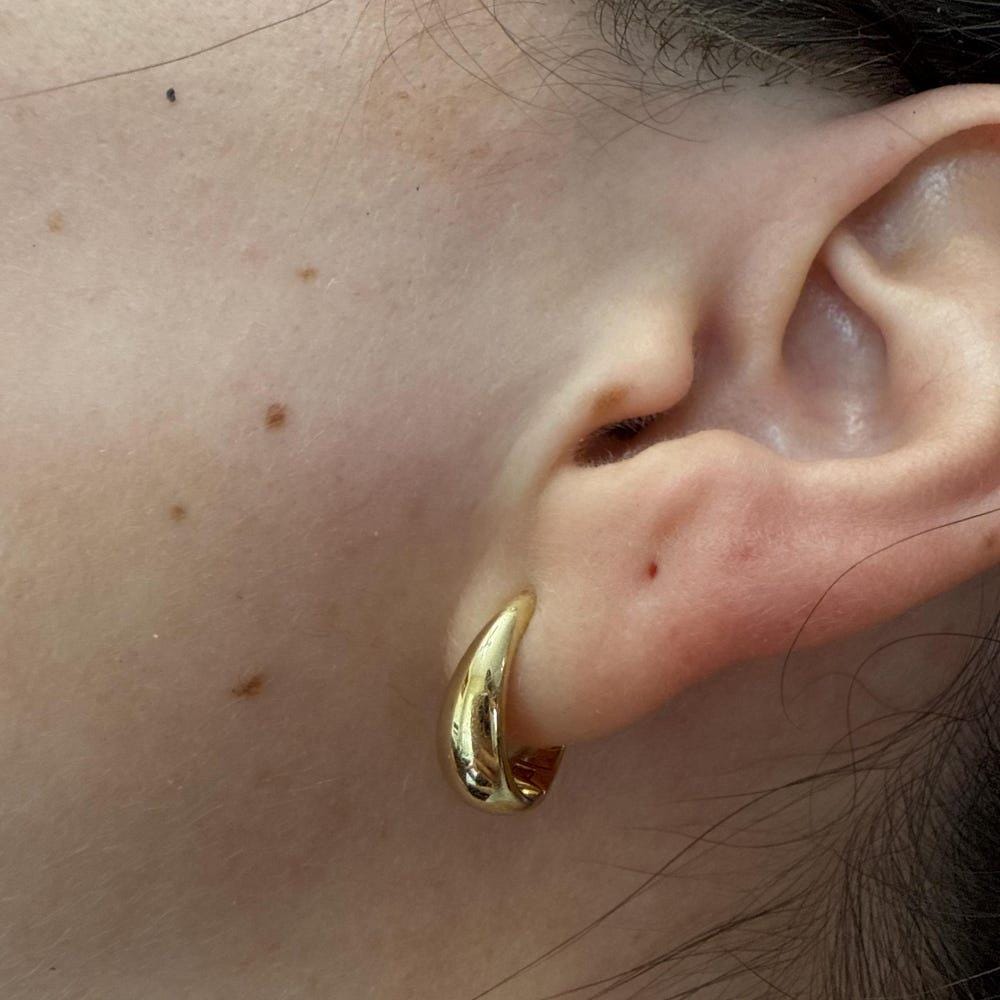 14k Gold Hoops, Teardrop Hoop Earrings, Tapered Hoops, Teardrop Huggie Earrings, Gold Gypsy Earrings, Must Have for Every Women