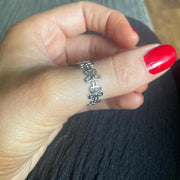 Forget-me-not Flower Infinity Ring in Sterling Silver, Flower Ring, Floral Ring, Dainty Flower Band Ring, Rings for Women, Dainty Rings