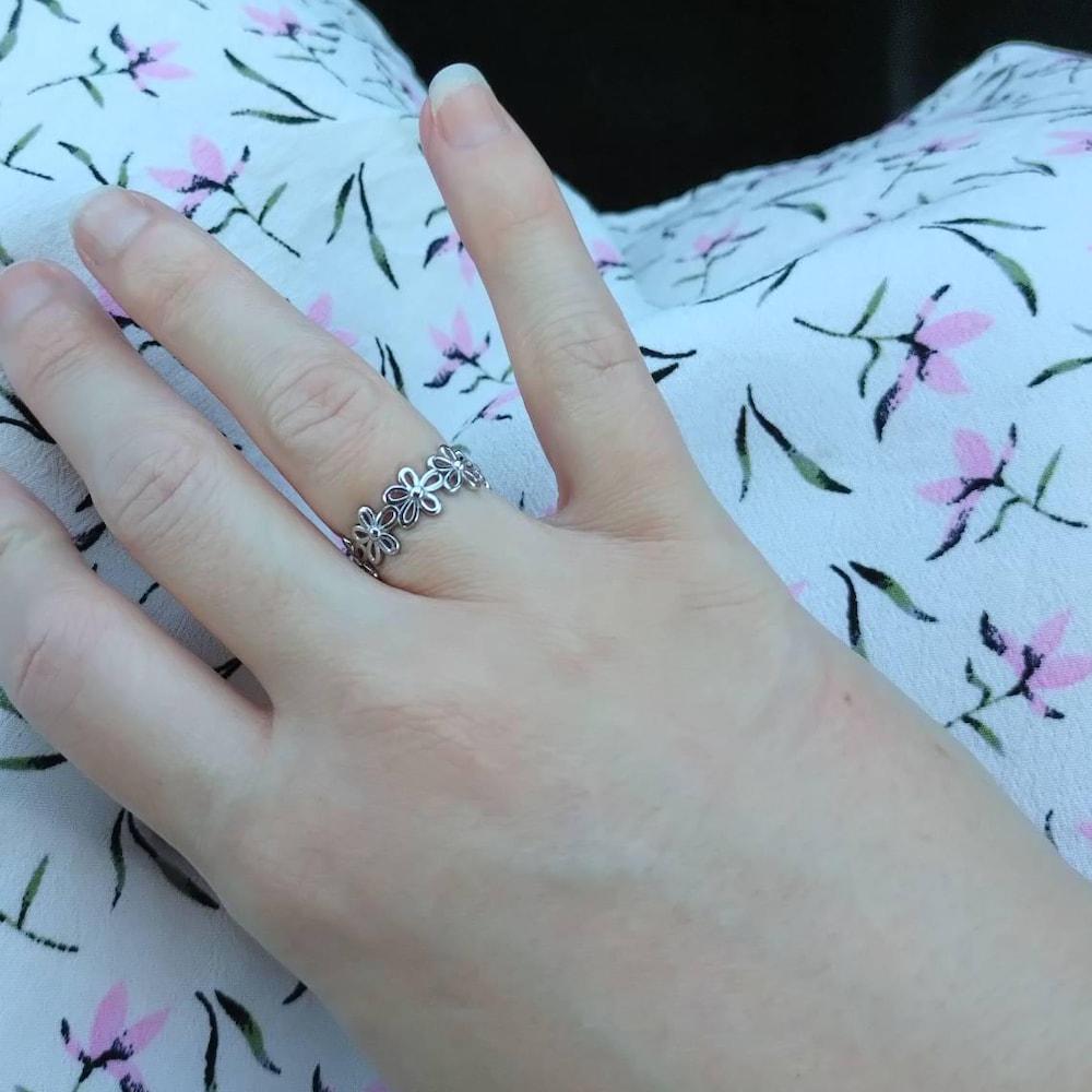 Forget-me-not Flower Infinity Ring in Sterling Silver, Flower Ring, Floral Ring, Dainty Flower Band Ring, Rings for Women, Dainty Rings